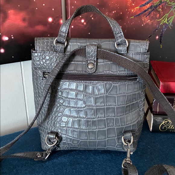 Patricia Nash Davoli Convertible Backpack - Picture 10 of 15